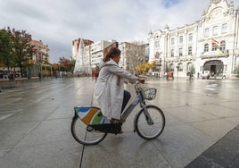 Plaza del Ayuntamiento de Santander, con la Casa Consistorial a la derecha.