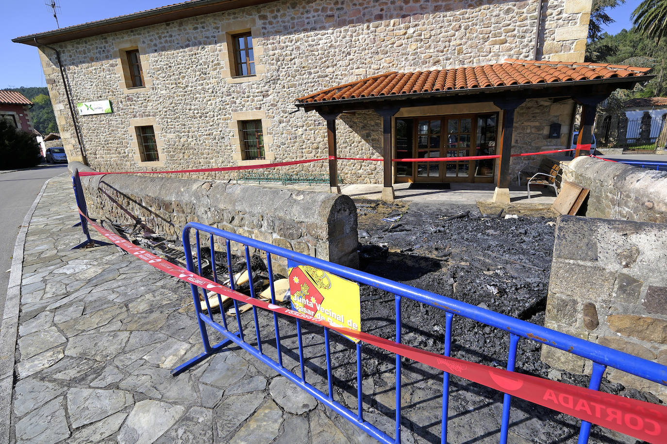 Zona acordonada por la Junta Vecinal de Periedo.