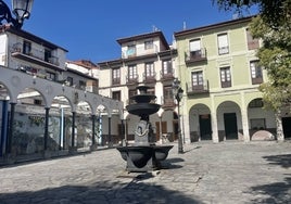 Plaza del Marqués de Albaida, centro de la Puebla Vieja de Laredo