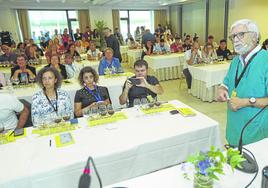 El científico Gerardo García-Castrillo, en el transcurso de una ponencia sobre pescados humildes en la pasada edición.