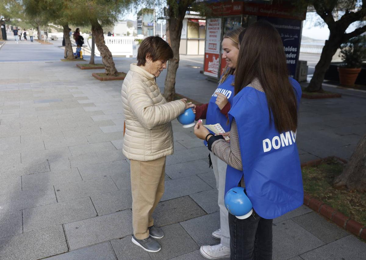 Imagen secundaria 1 - El delegado de Misiones de la Diócesis de Santander asegura que los santanderinos responden con generosidad a las peticiones.