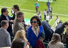 Ana Botín, el pasado mes de mayo, en el palco de los Campos de Sport.