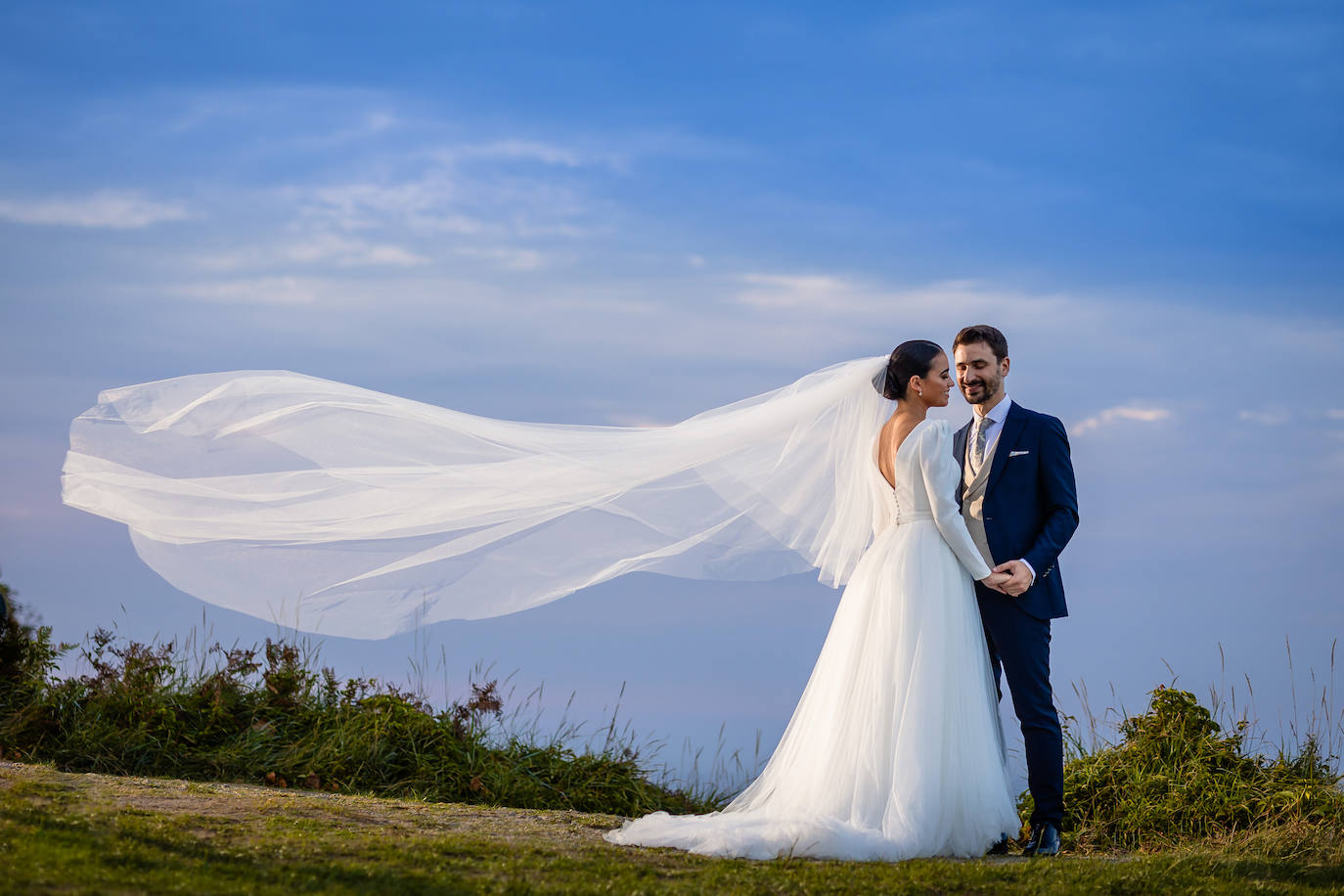 Lidia Ruiz y David Gallo se dieron el 'sí quiero' en Solares el 8 de julio. La pareja confiesa que fue «el mejor día de nuestras vidas». 