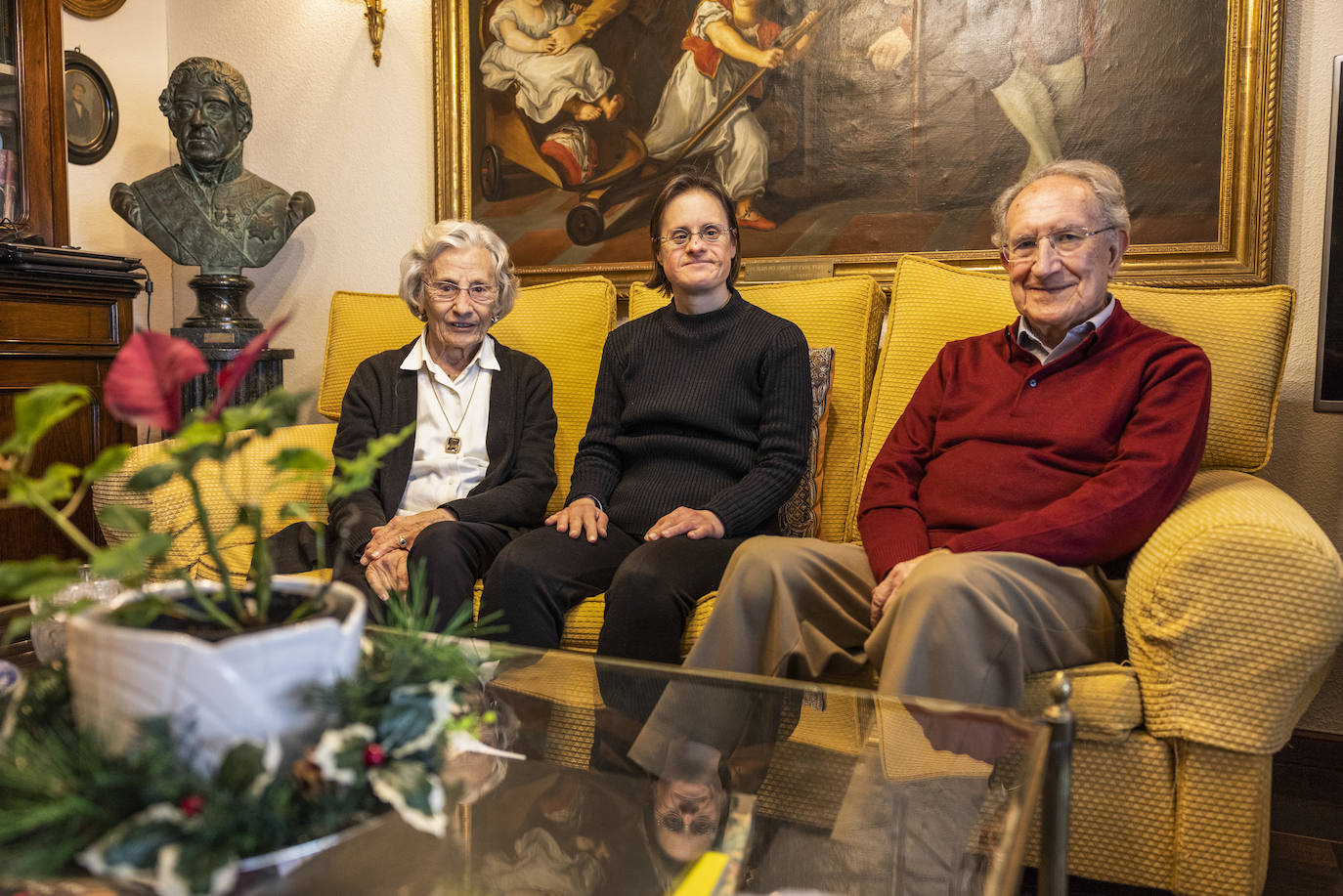 María Victoria Troncoso y Jesús Flórez junto a su hija Miriam en una foto de enero.