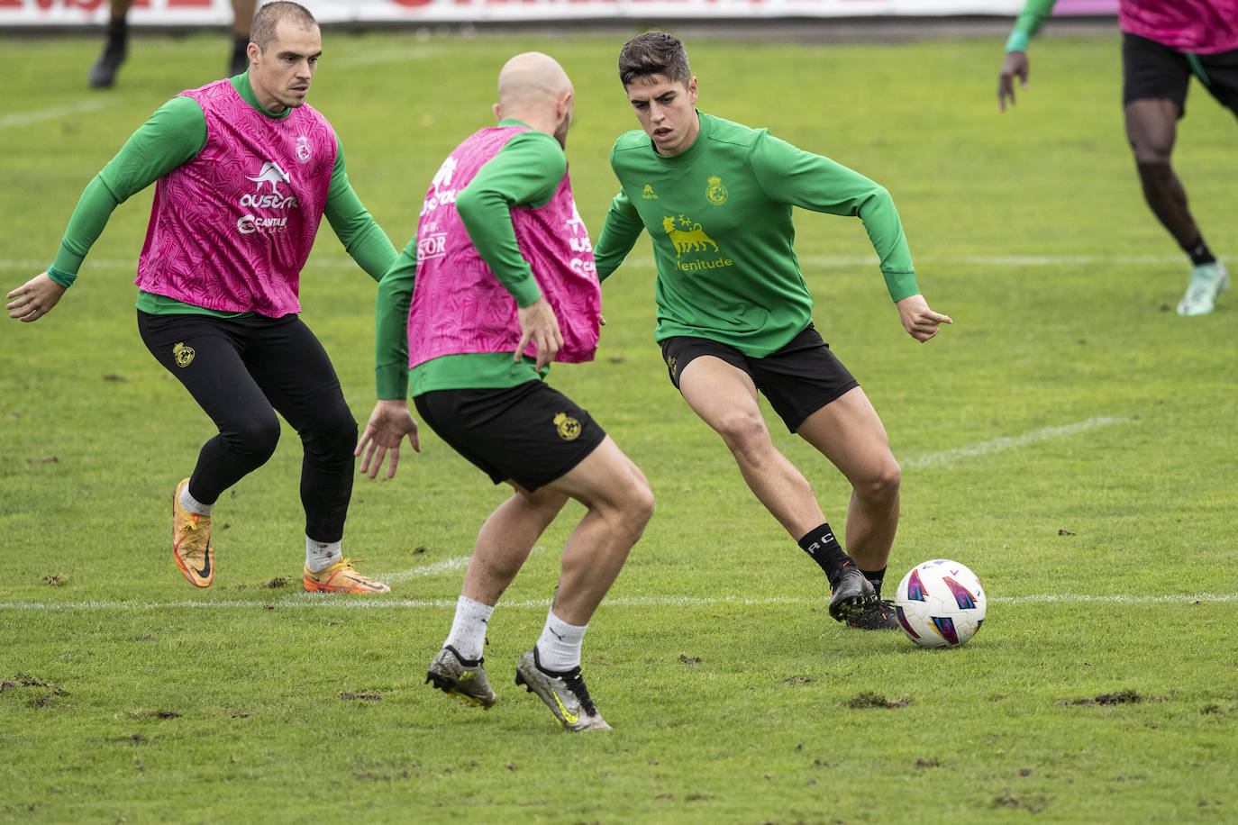 El Racing prepara el partido ante el Valladolid