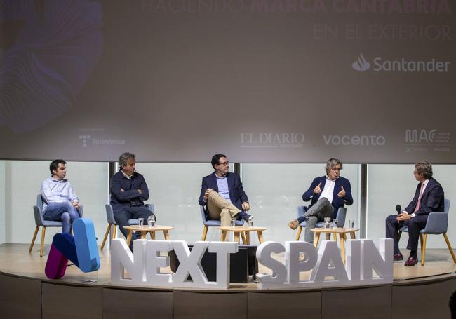 David Martínez, Carlos Zamora, Beto Sanz, Carlos Crespo y Francisco Artime.