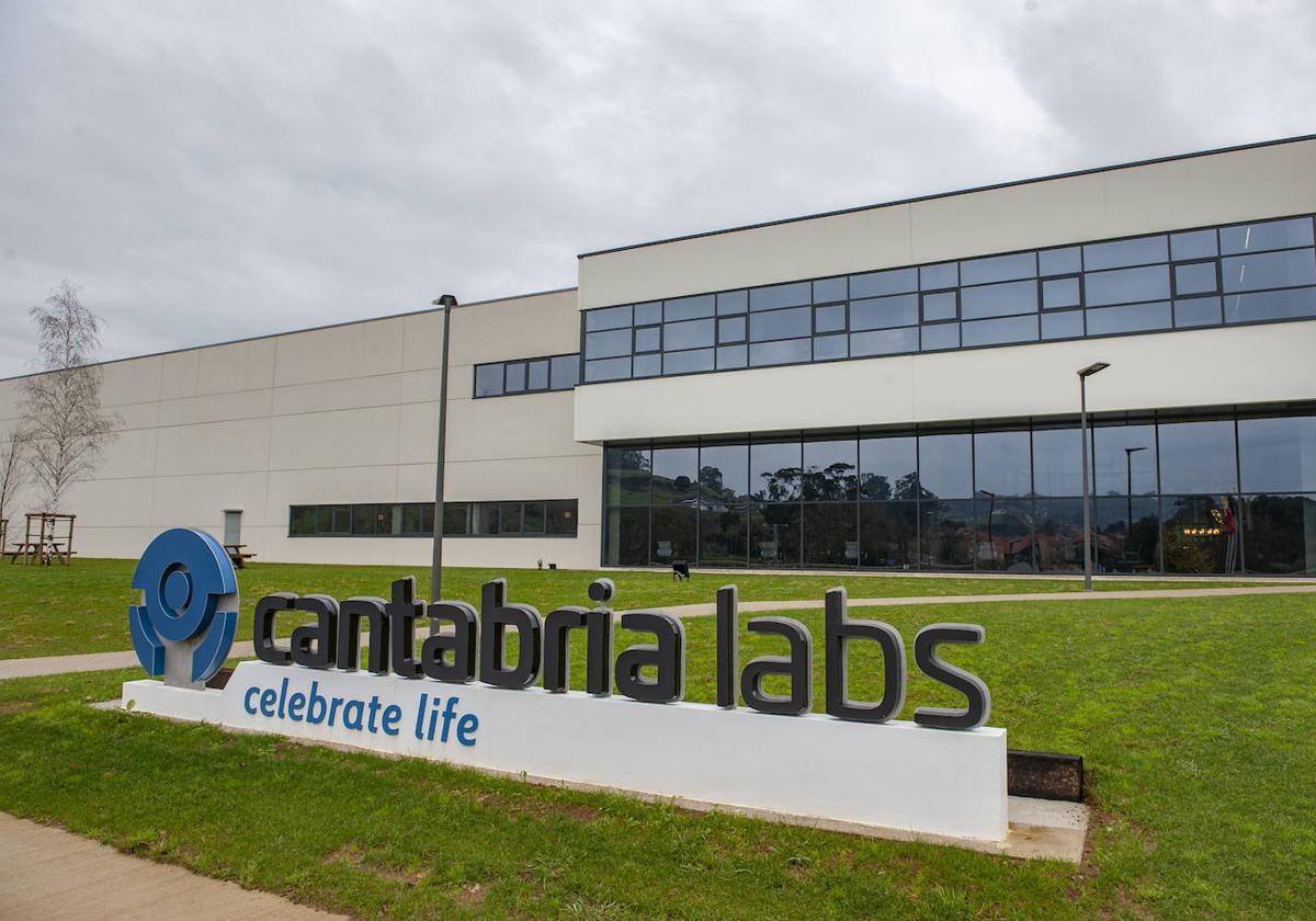 Imagern de la Planta de Cantabria Labs en Villaescusa.