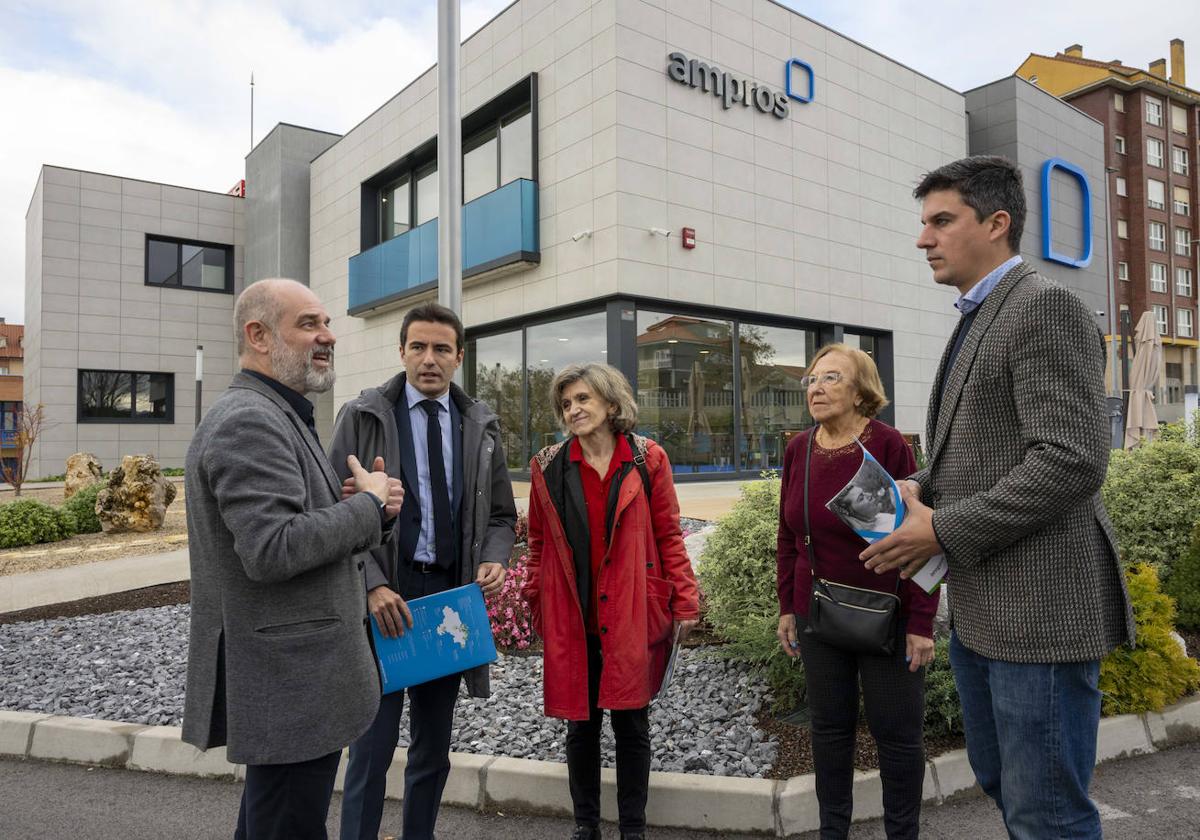 Roberto Álvarez, Pedro Casares, Luisa Carcedo, Carmen Sánchez y Daniel Fernández