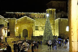 Santillana del Mar brilla más que nunca