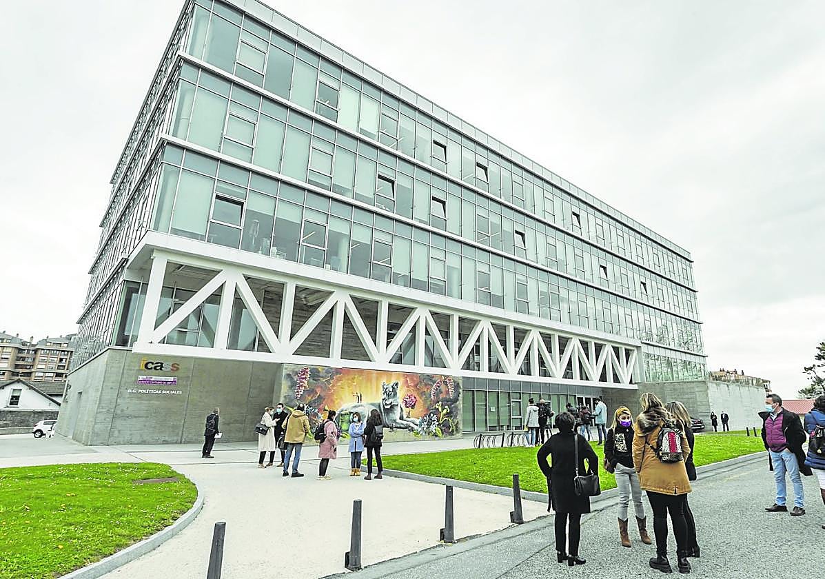 El alquiler más costoso para el Gobierno es del edificio de General Dávila donde tiene su sede el Icass.