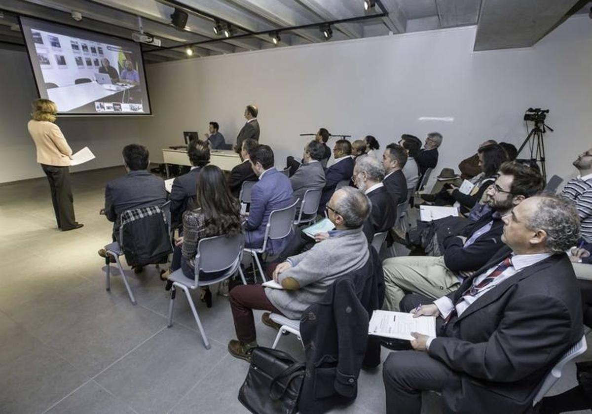 Inversores y empresarios en una reunión de Fidban de hace meses.