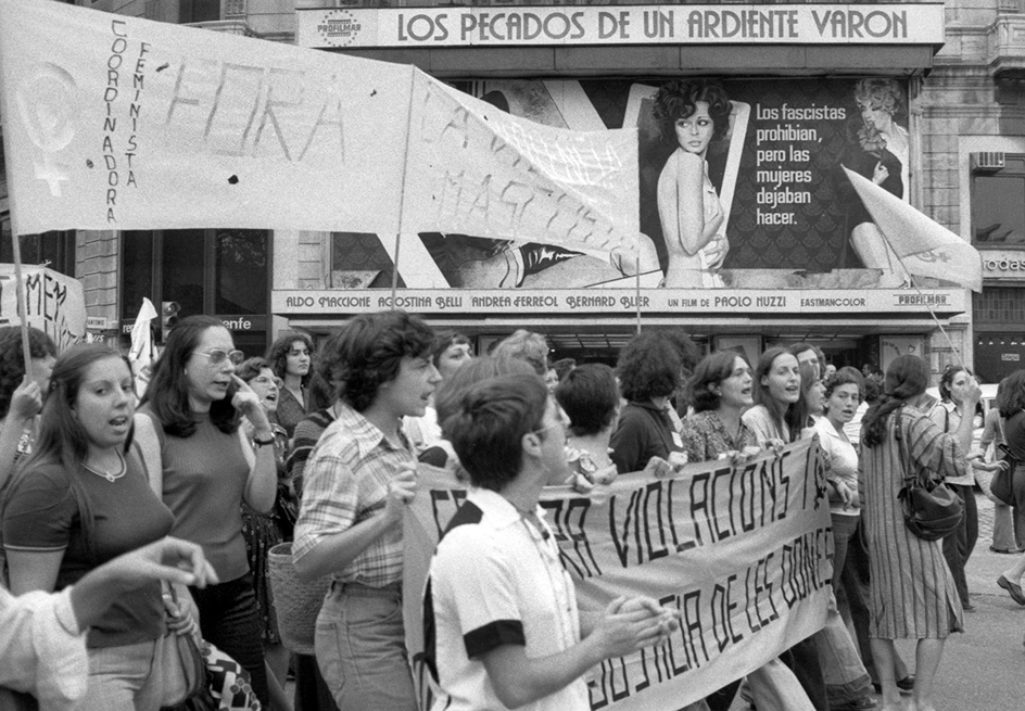 Manifestación contra la violación y muerte de Antonia España en Sabadell, 1977.