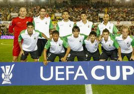 Alineación del Racing en su primer partido de la Copa de la UEFA, ante el Honka Espoo.