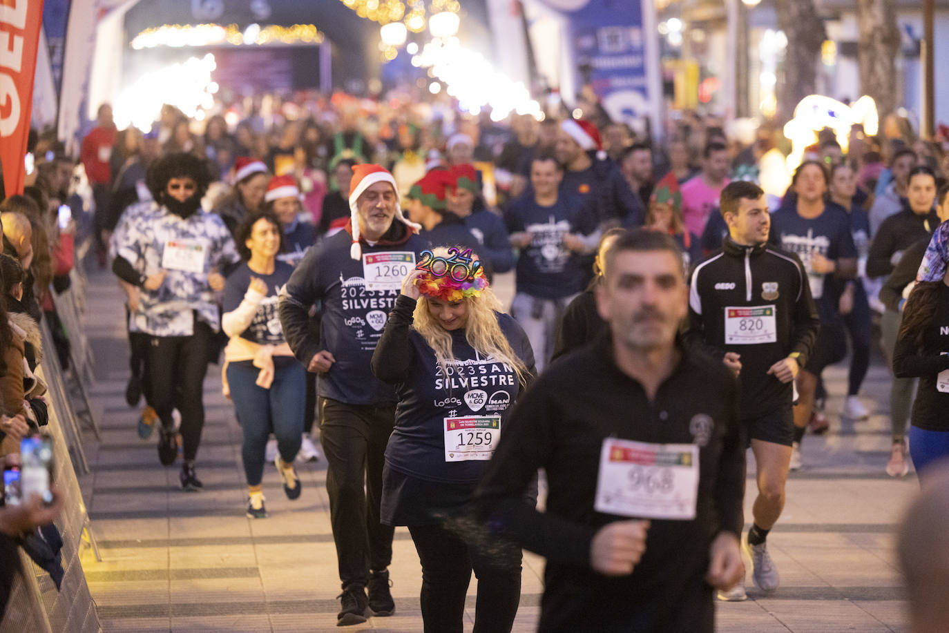 Gorros y disfraces fueron el complemento perfecto para correr.