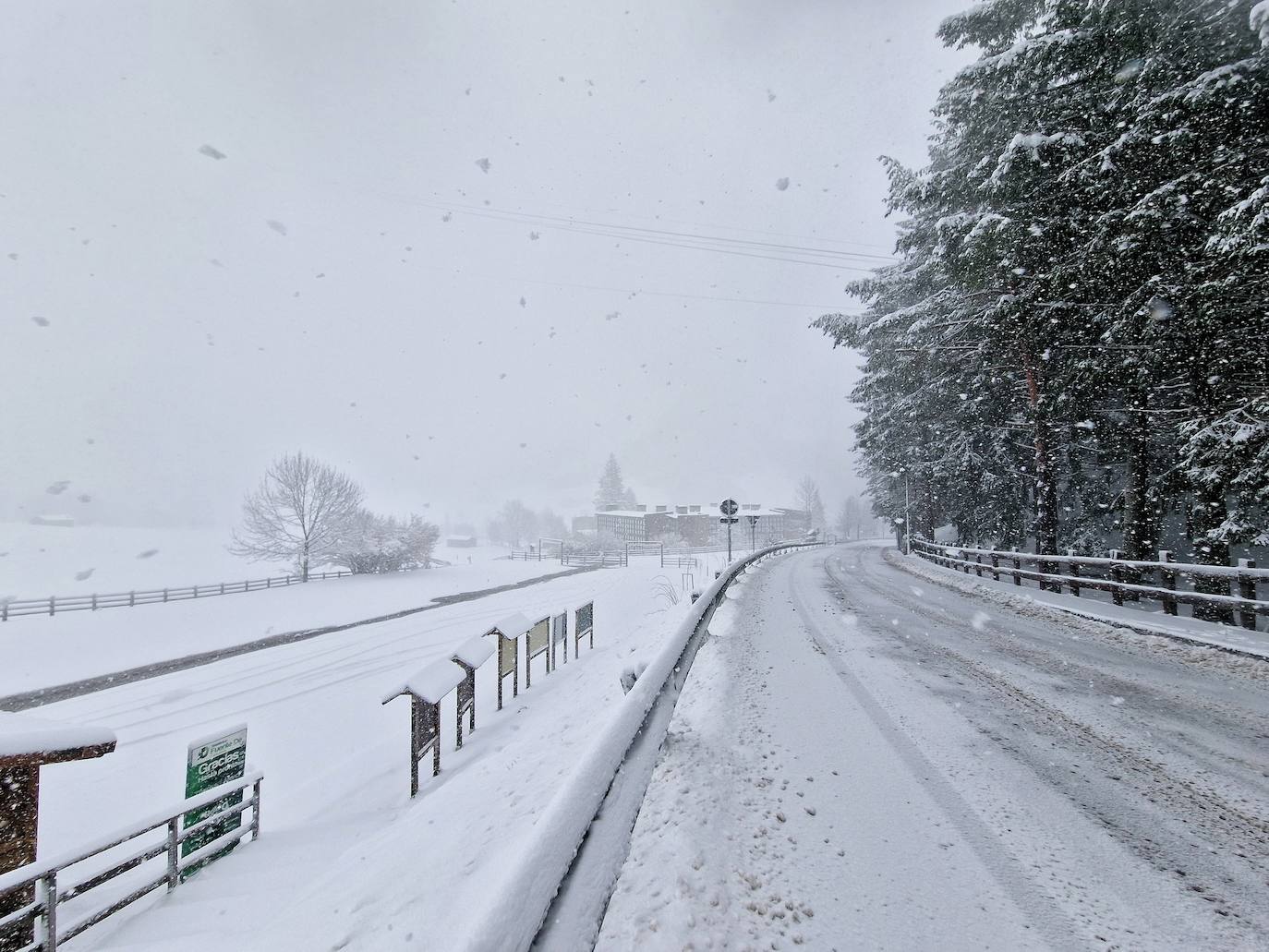 Carretera de Fuende Dé.