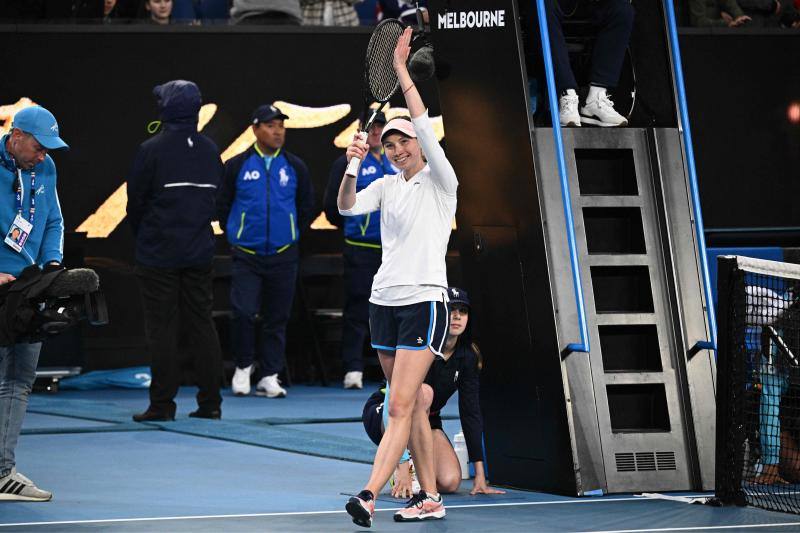 La tenista torrelaveguense ha derrotado en tres sets a la canadiense Bianca Andreescu, número 42 del mundo, y ya está en la tercera ronda del Open de Australia