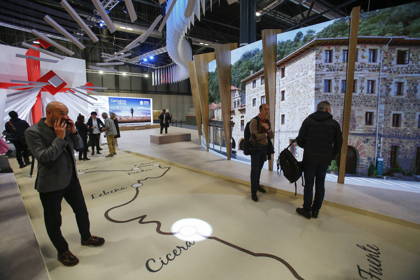 Fotos: Así es el estand de Cantabria en Fitur