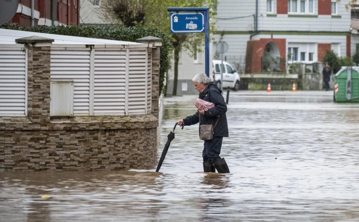 Imagen de las calles de Laredo, que resultó ser uno de los puntos más afectados por las inundaciones de esta semana. 