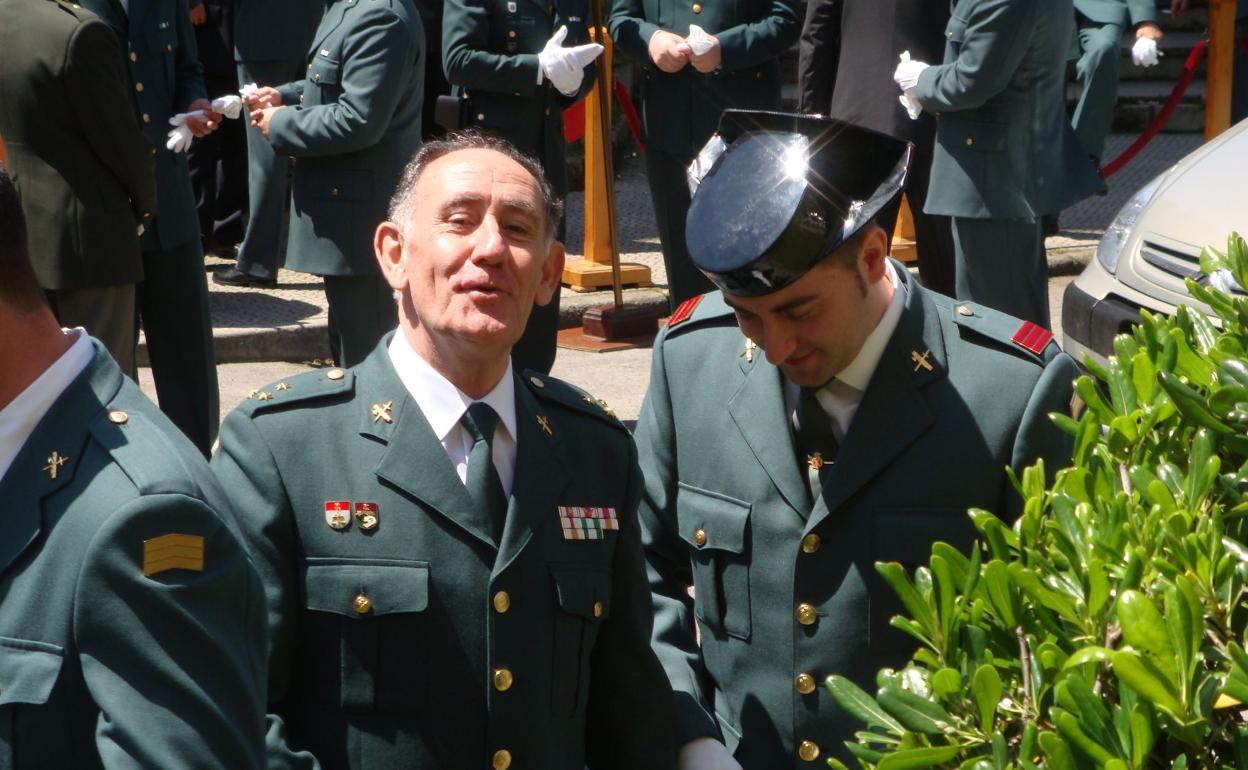 El capitán Miguel Moreno en un acto celebrado el día de su jubilación. 