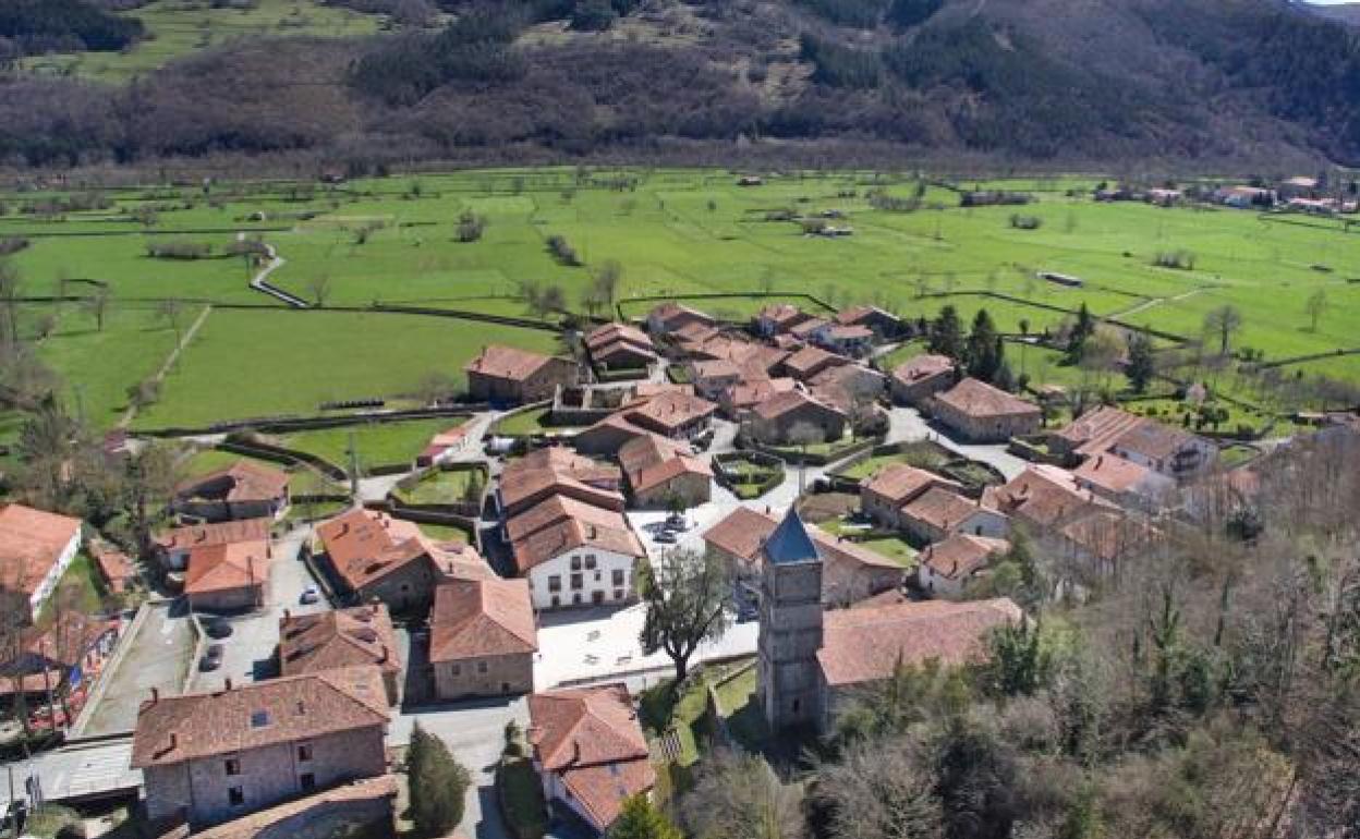 Cantabria logra captar 15,5 millones para mejorar la eficiencia de 367 viviendas en zonas rurales