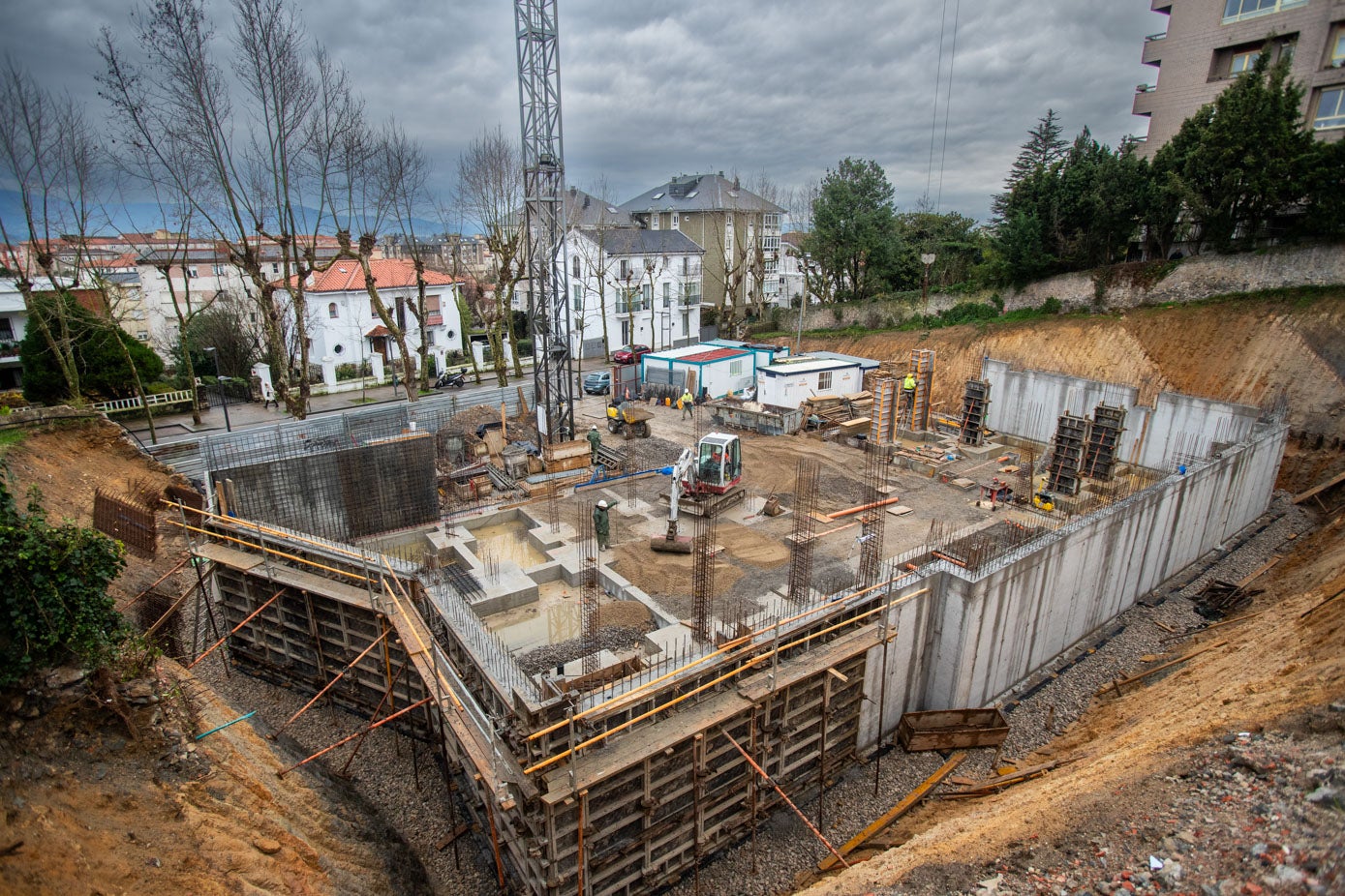 Promoción de once viviendas que se está construyendo en el Paseo de Menéndez de Pelayo, haciendo esquina con General Dávila.