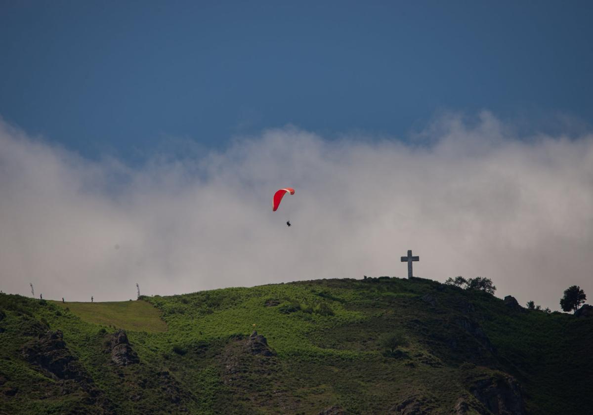 Una de las zonas que ha sido desbrozada junto al monte La Viorna.