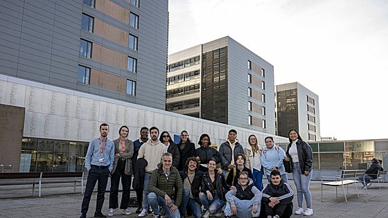Smart Hospital Cantabria abre sus puertas al Centro de Formación Profesional Decroly