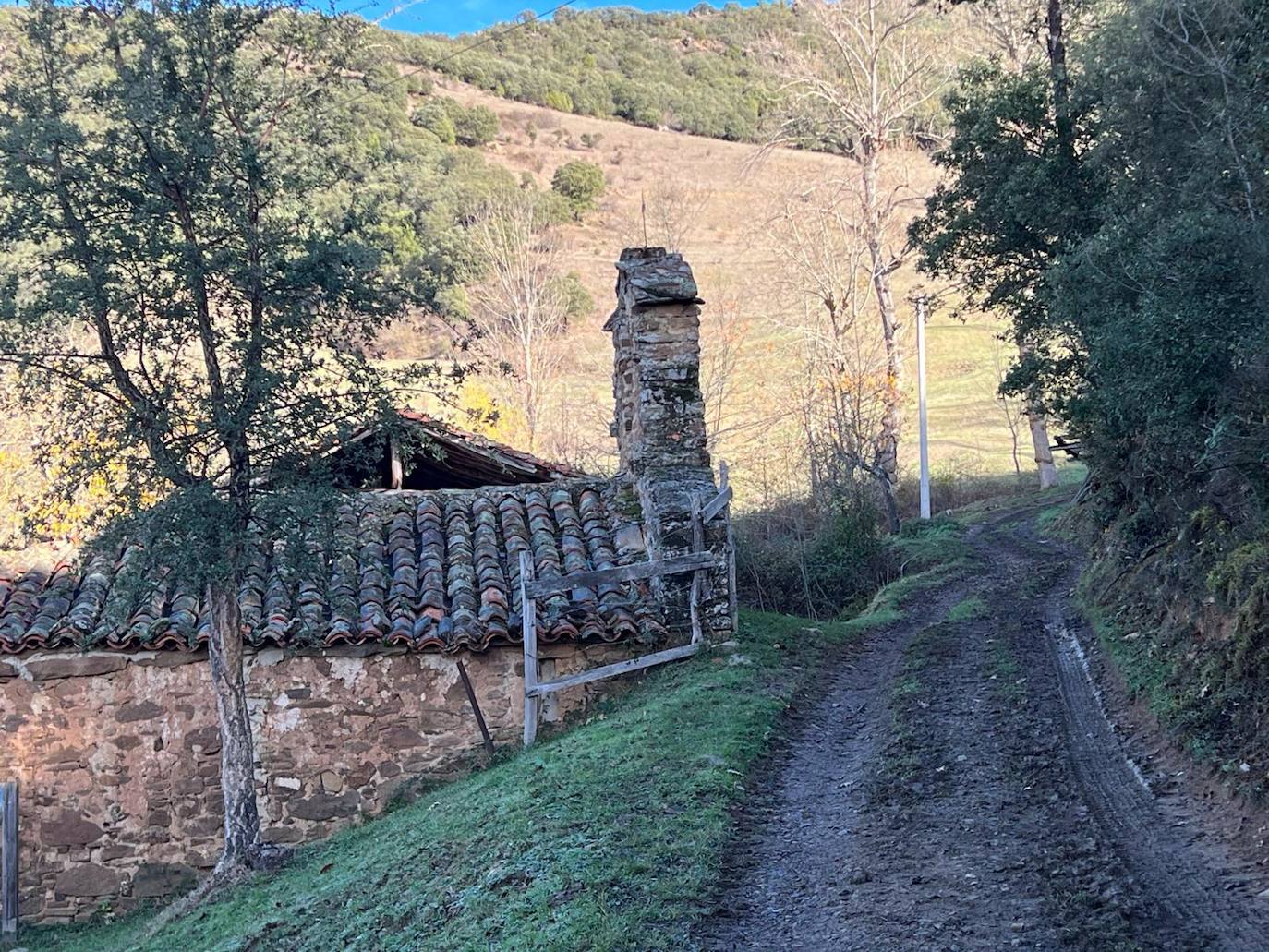 Porcieda: un pueblo en venta