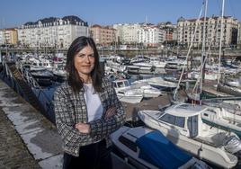 La portavoz de Vox, Laura Velasco, en Puertochico.