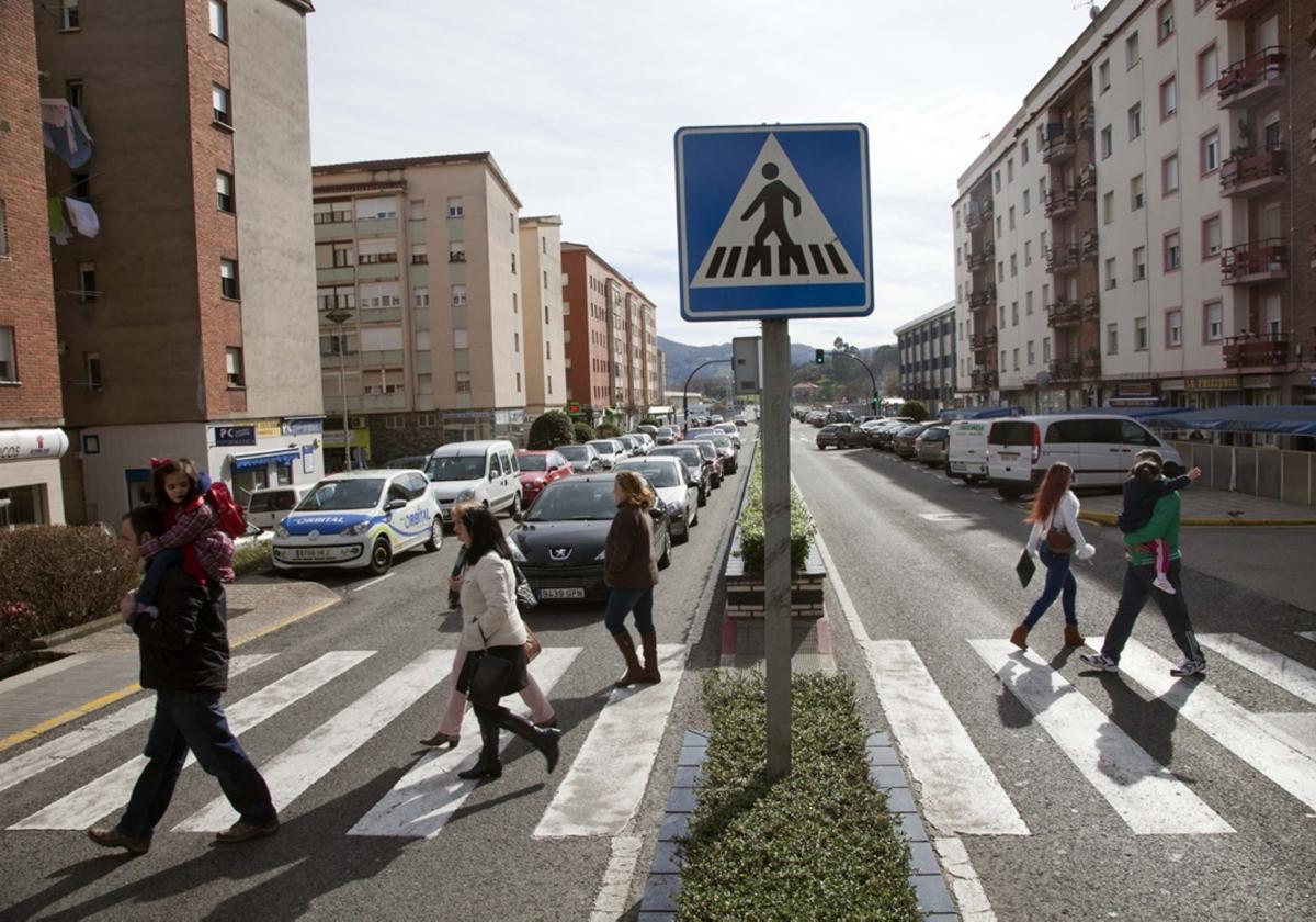 La iniciativa tiene como cometido mejorar la movilidad urbana y ofrecer itinerarios seguros a los jóvenes.