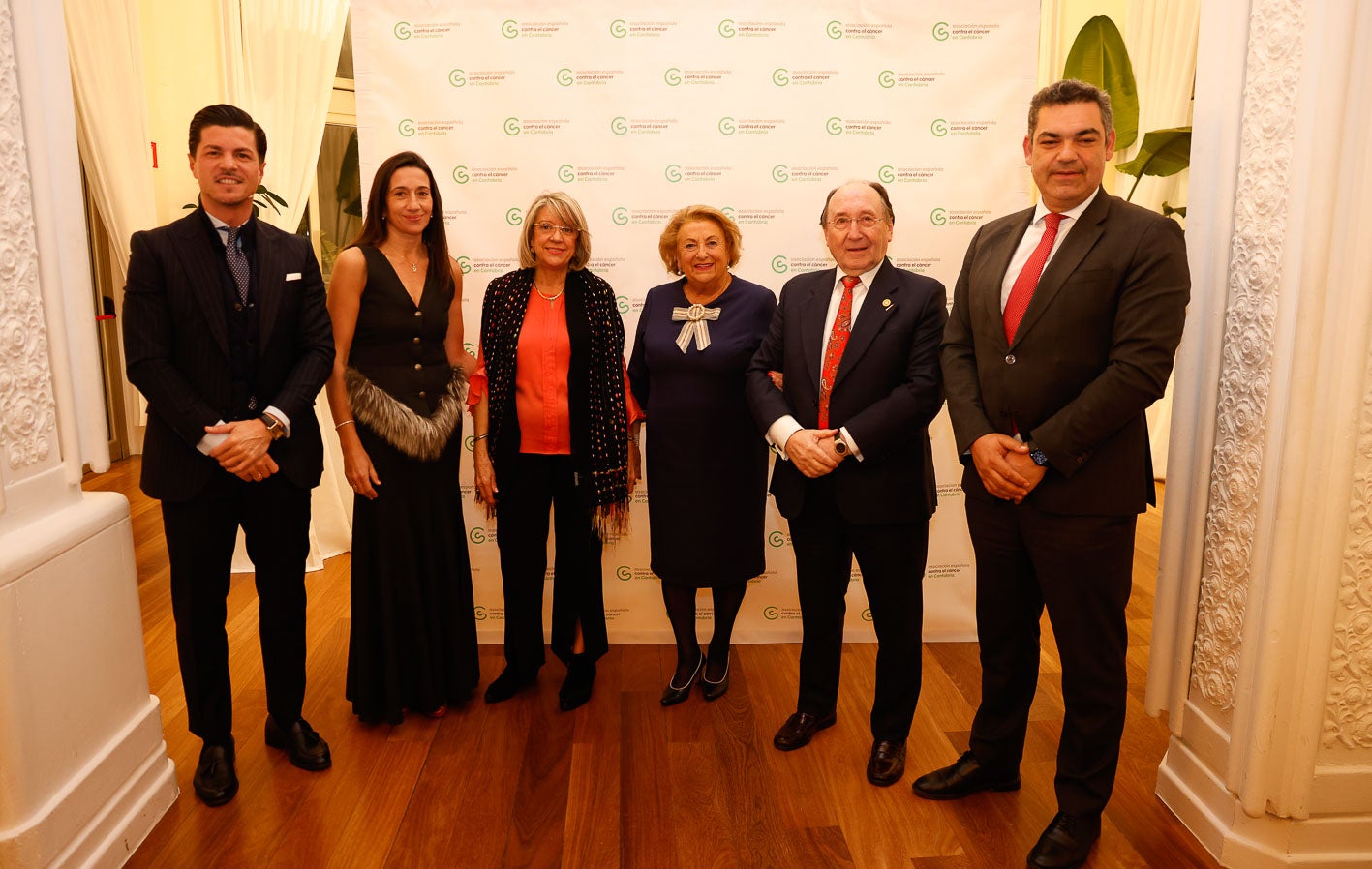 Manuel Bustamante, Raquel Menezo, Victoria Rodríguez, Manoli Real, Miguel Ángel Díaz y Juanjo González.