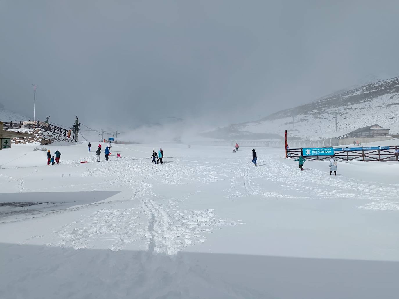 La nieve devuelve a Alto Campoo la esperanza de abrir «la próxima semana»