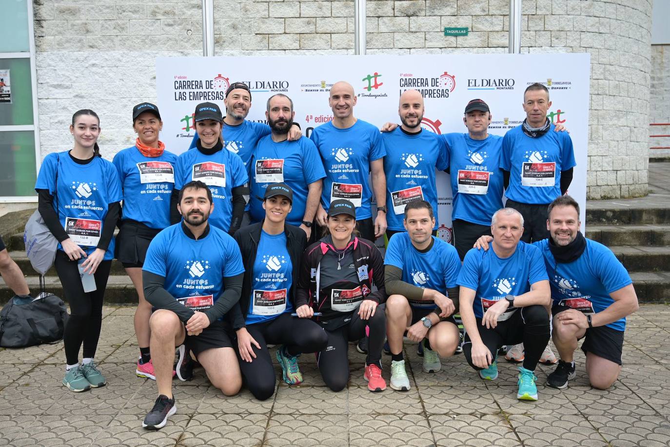 Quince deportistas tuvo el equipo mixto de Saint Gobain.