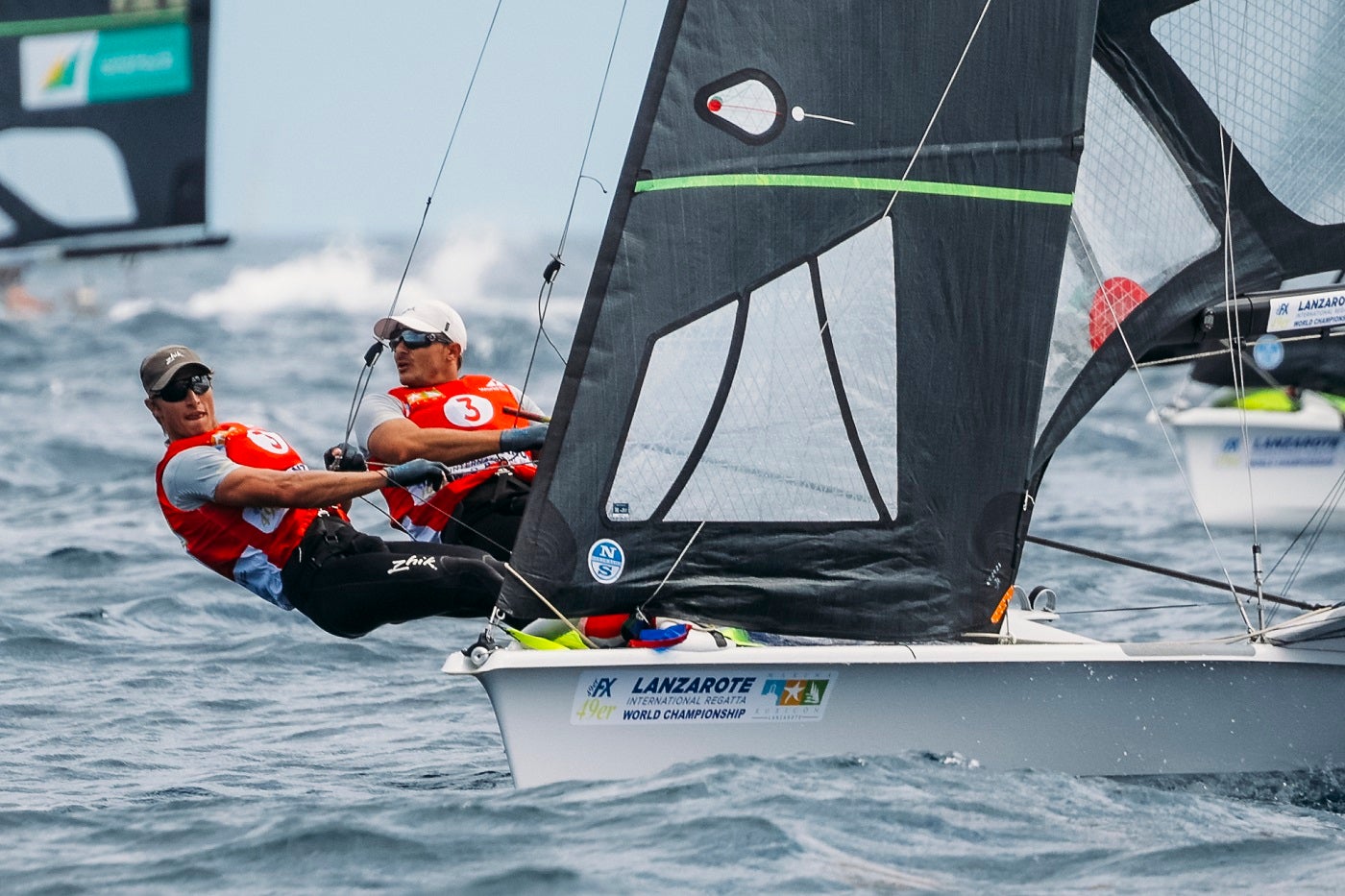 Florian Trittel y Diego Botín, en la regata de este domingo antes de la medal race.