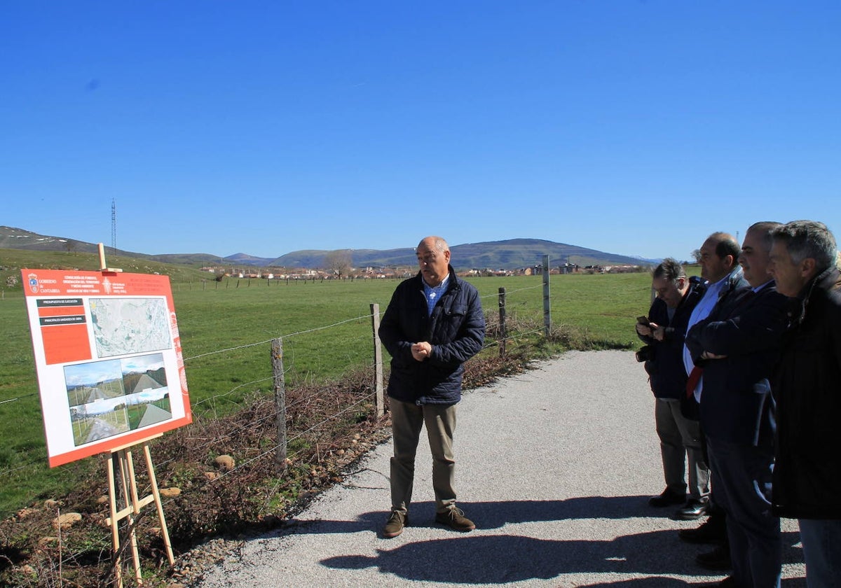 Presentación del proyecto junto al campo de golf de Nestares