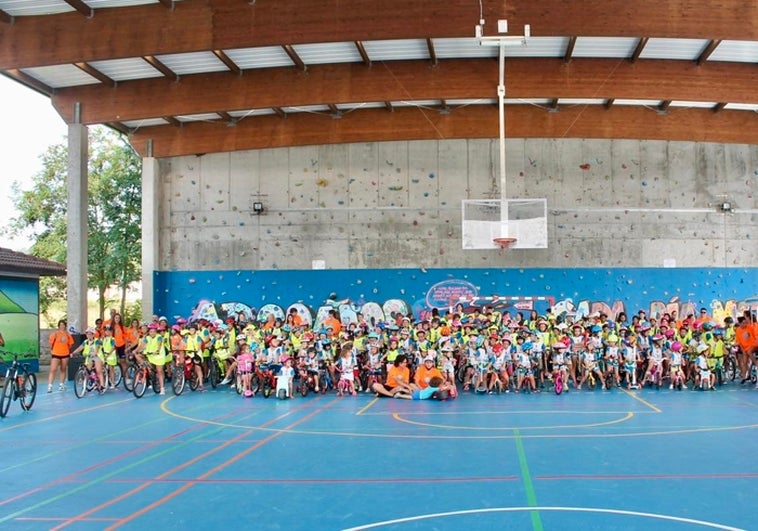 Pista deportiva de Argoños.