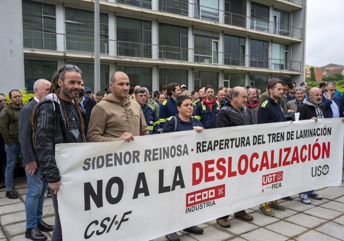 Protestas de la plantilla de Sidenor, el año pasado en Santander.