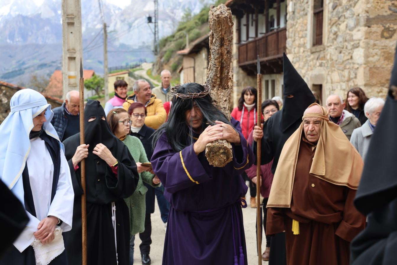 Las calles de Esanos y San Pedro de Bedoya fueron testigos de esta tradición