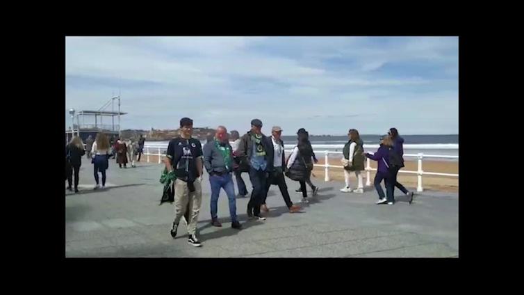Marea verdiblanca en Gijón