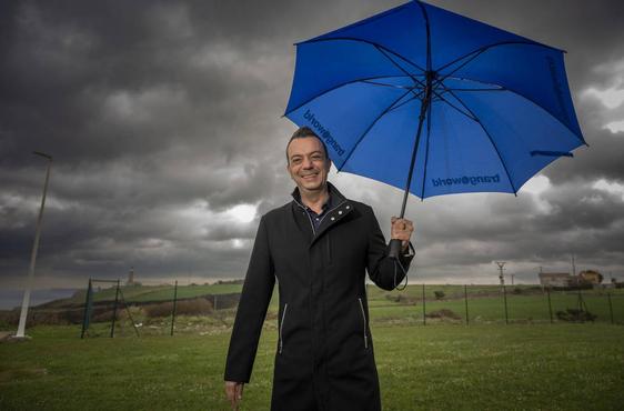 «El encanto de Cantabria está también en su climatología, y eso hay que saberlo vender»