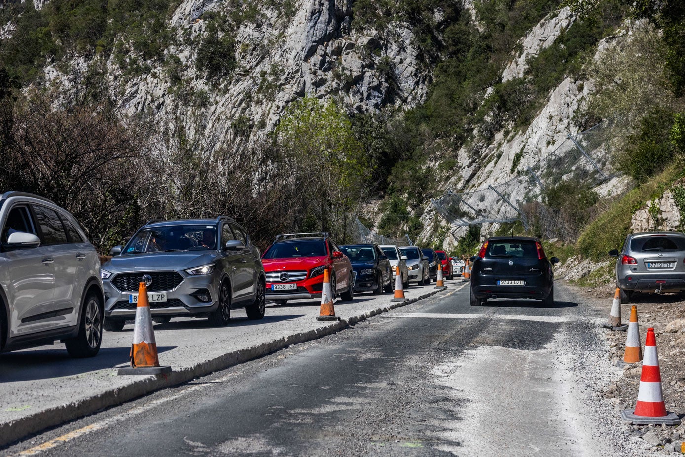 Las esperas por los cortes pueden llegar a la media hora, uno de los inconvenientes puntuales que están causando las obras.