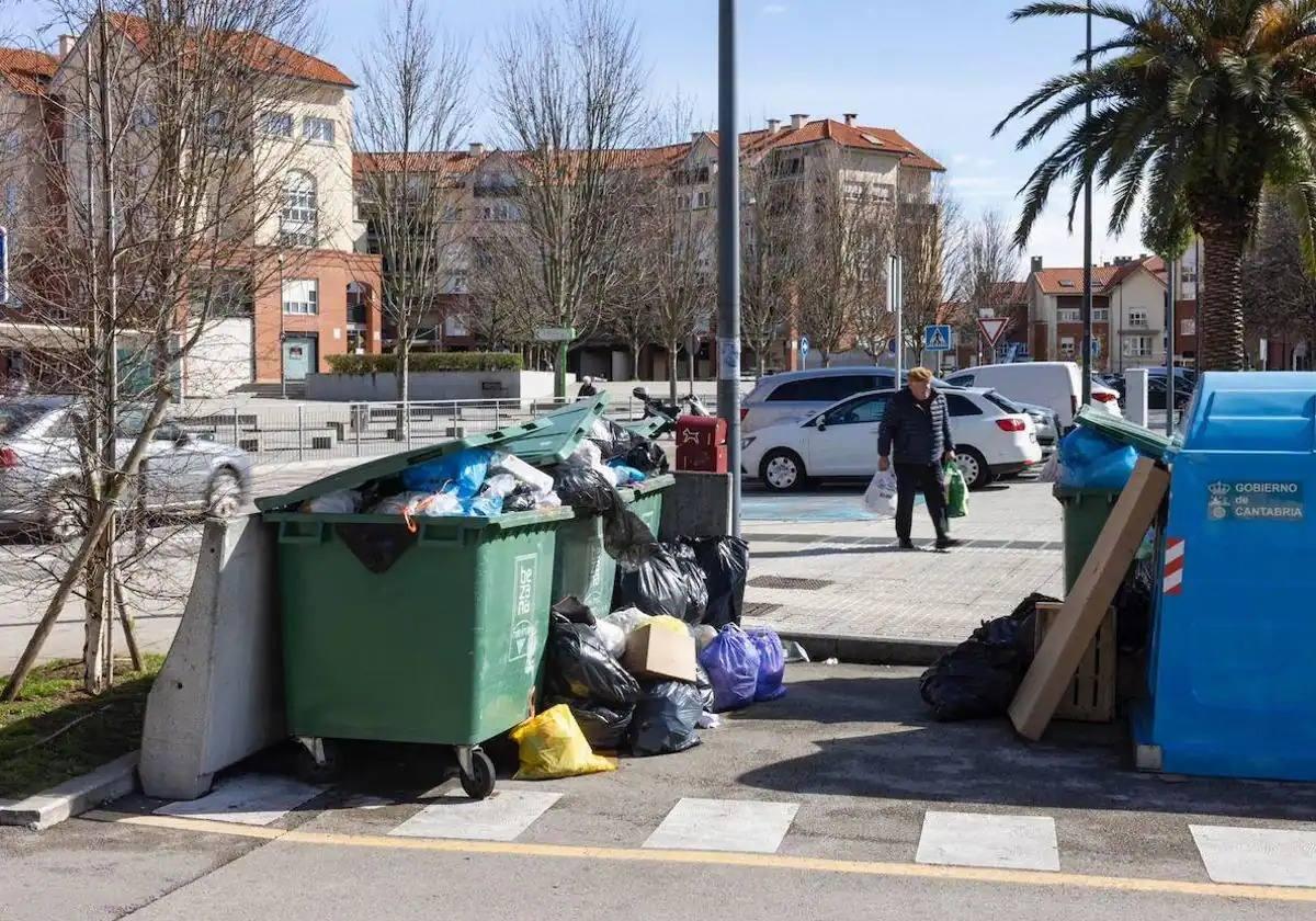 Último intento para desconvocar la huelga de basuras en Bezana