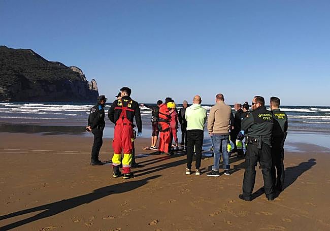 La intervención en El Puntal de Laredo.