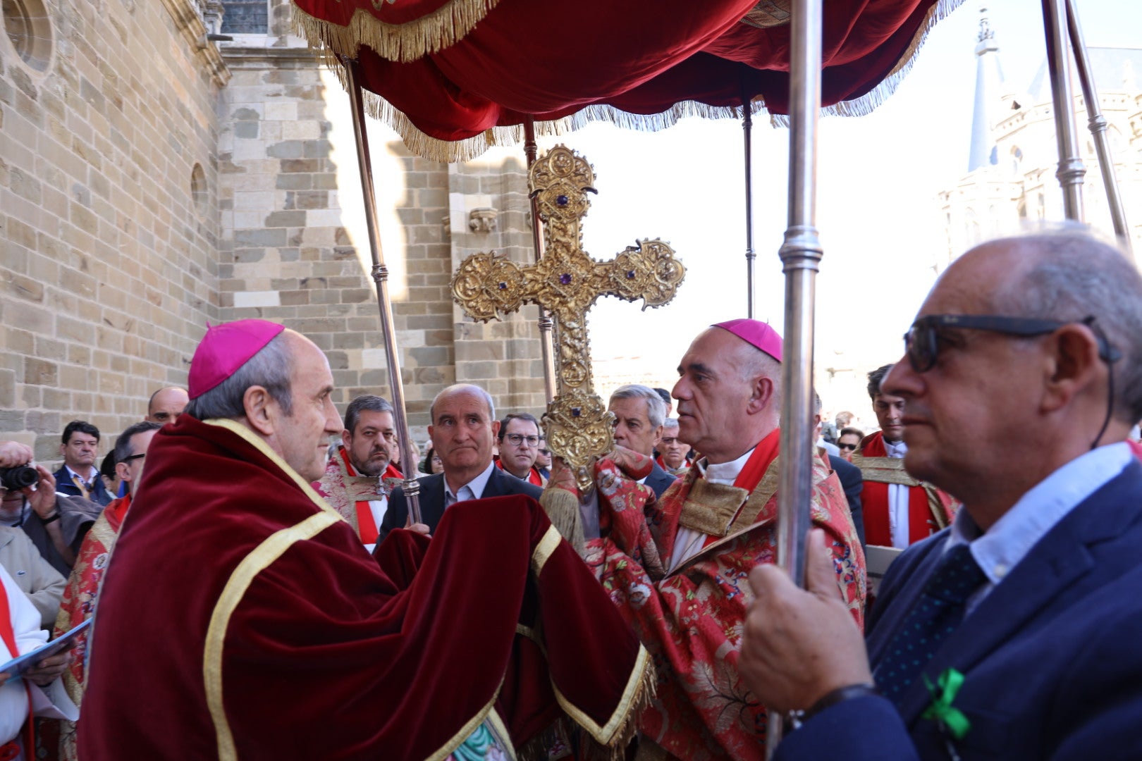 El Lignum Crucis viajó a León y Astorga