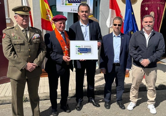 Presentación del cupón en Santoña.