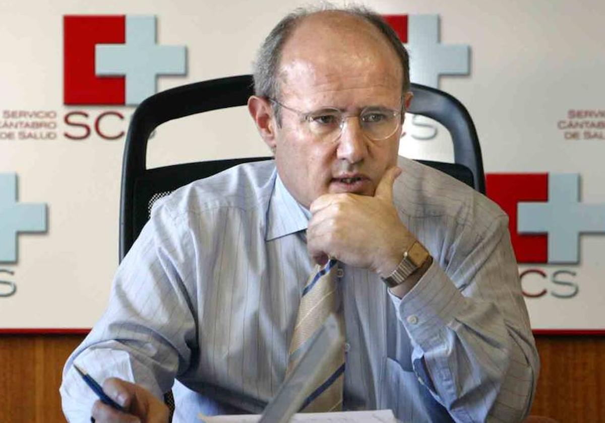 Alburquerque fue médico y director-gerente en el SCS en los primeros años 2000