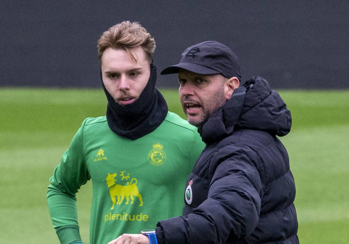 Peque entrena con el grupo y Andrés Martín se reserva