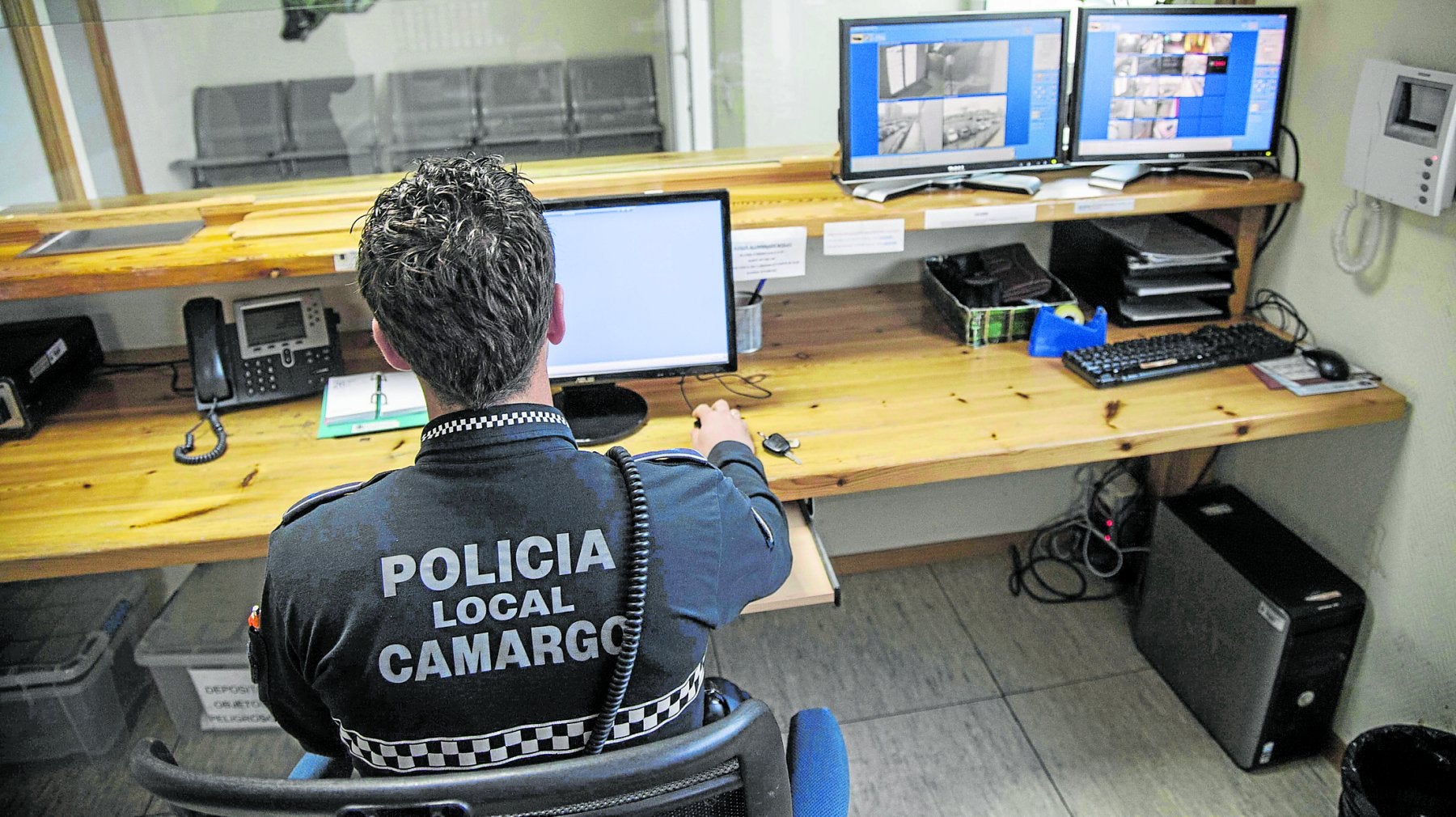 La Policía Local de Camargo es una de las afectadas por los fallos de las emisoras del sistema Remercant.