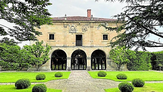Helguera Palacio Boutique recibe una llave Michelin