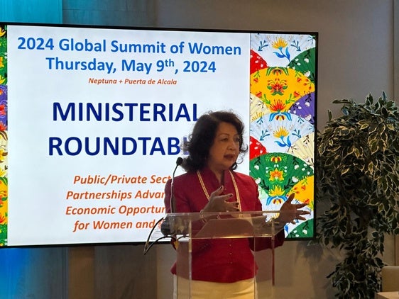 Irene Natividad, presidenta de la Global Summit of Women, ha inaugurado hoy la cumbre 2024 en Madrid